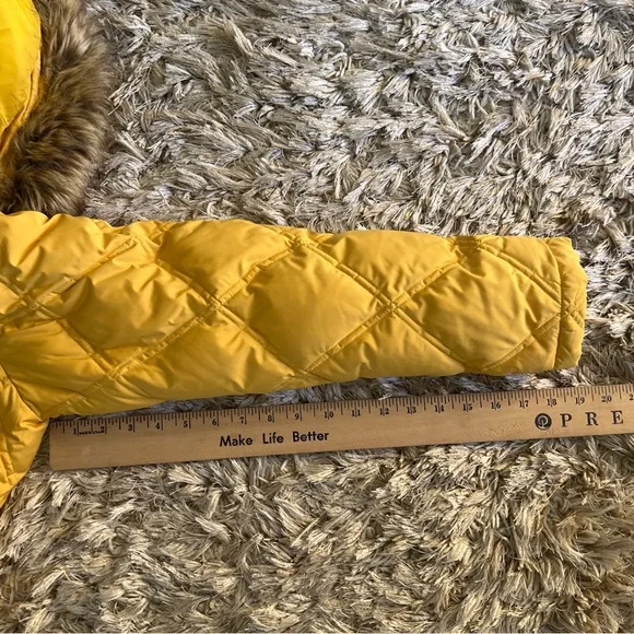 LANDS END YELLOW DOWN PUFFER COAT SIZE SMALL - Picture 12 of 16